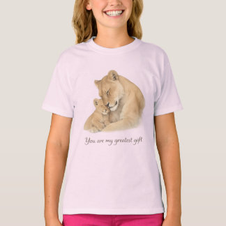 Du är min största gåva – Lejoninna och unge Illust T Shirt