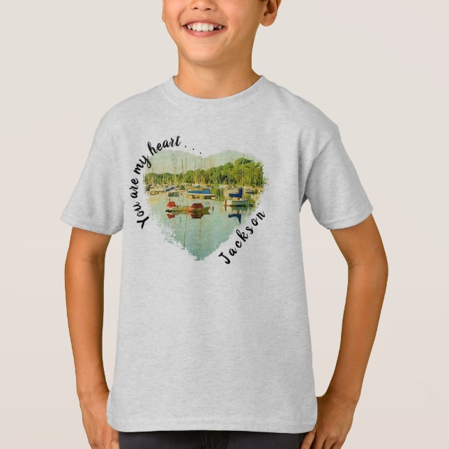 Du är mitt hjärta. . Röda och blå segelbåtar T Shirt (Framsida)