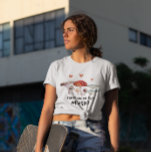 Du får mig att känna mig Mushy T Shirt<br><div class="desc">Lustigt t-shirt-utförande med vattenfärgad illustration av svamp med texten "du får mig att känna mig svammig".</div>