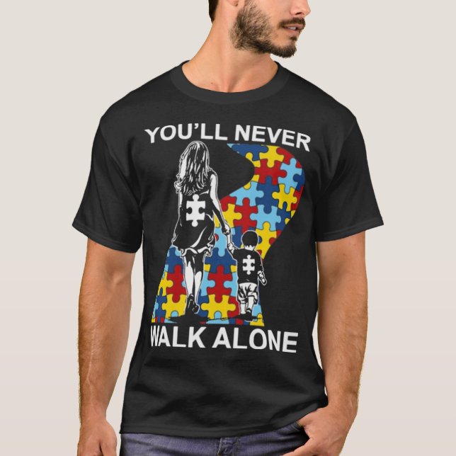 Du går aldrig Walk Alone T Shirt (Framsida)