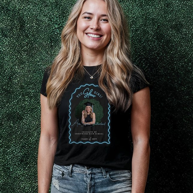Du Glow Girl Vågigt Blue Neon Studenten Photo T Shirt (You Glow Girl Wavy Blue Neon Graduation Photo Tri-Blend Shirt)