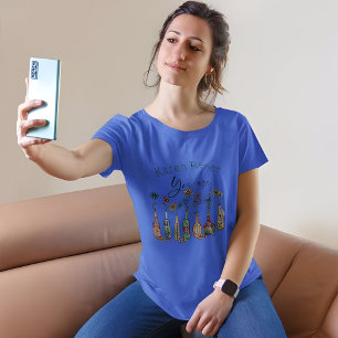 Du har bekräftelser på kvinnans t shirt