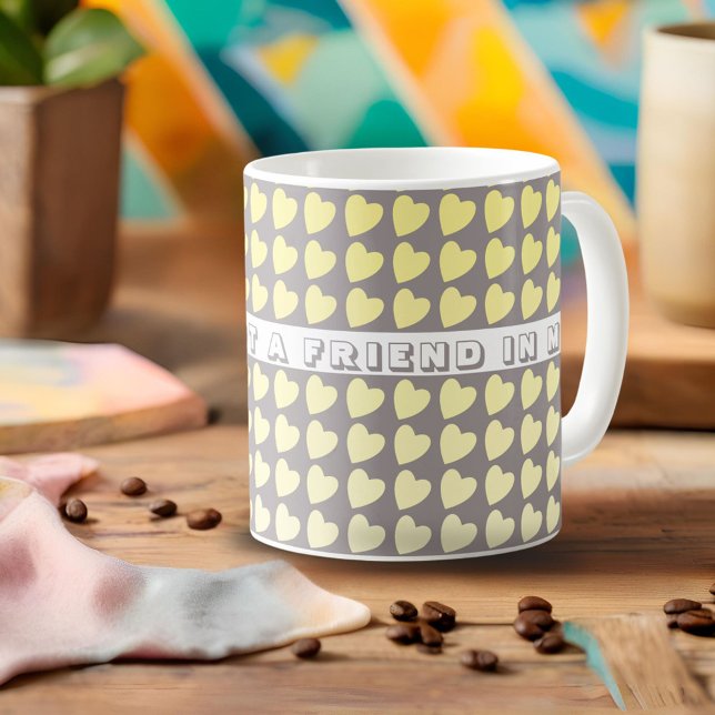 Du har har en Friend Gult Grått Heart Valentine Kaffemugg (Skapare uppladdad)