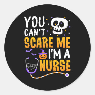 Du kan inte Skrämma mig Im A Nurse Halloween Rn Wi Runt Klistermärke