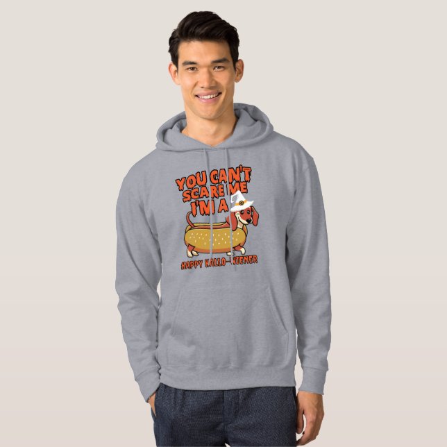 DU KAN INTE SKRÄMMA MIG, JAG ÄR EN LYCKLIG HALLOWI HOODIE (Hel framsida)