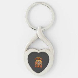 Du Kan Inte Skrämma Mig Sjuksköterska Dödskalle Sp Twisted Heart Silverfärgad Nyckelring