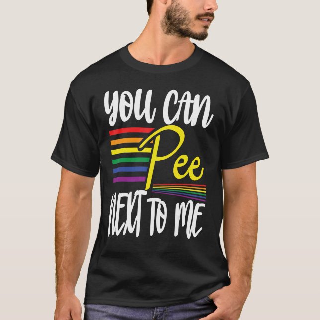 Du kan kissa bredvid mig med regnbåge jet t shirt (Framsida)