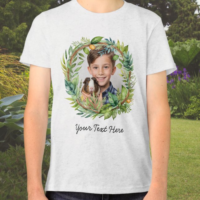 Du och din Pet Anpassningsbar Photo T Shirt (A t-shirt to customize with your own text and a favorite photo of the recipient and their pet)