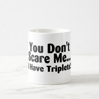 Du skrämmer inte mig som jag har Triplets Kaffemugg
