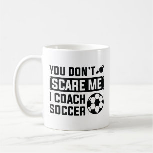 Du Skrämmer mig inte att jag tränar fotboll Kaffemugg