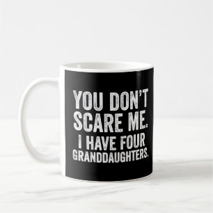 Du Skrämmer mig inte, fyra morrdöttrar Pappor D Kaffemugg