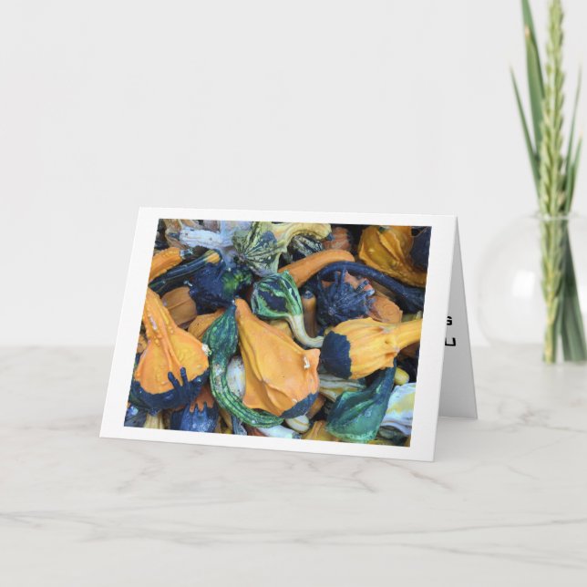 DU STÄLLER UT I EN GRUNDLÄGGANDE THANKSGIVING KÄRL HELGKORT (Framsida)