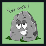 Du Sten! Funny Grått Tecknad Stone Poster<br><div class="desc">Lustigt grått tecknad sten med halvstängt öga och ett stort toftigt leende. Han vilar på lite frisk gräs i grönten och ord "Du Sten!" i mörk grått brev över stenens ovansida.</div>