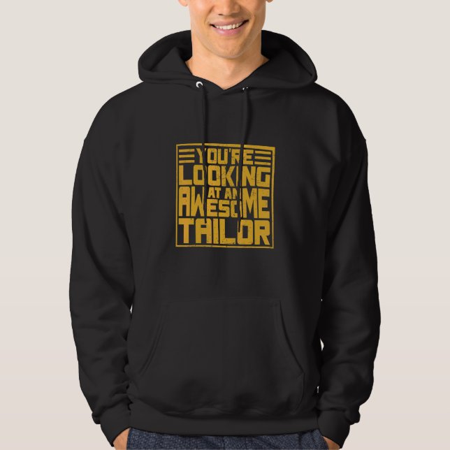 Du Tittar Ata An Fantastisk Tailor Hoodie (Framsida)