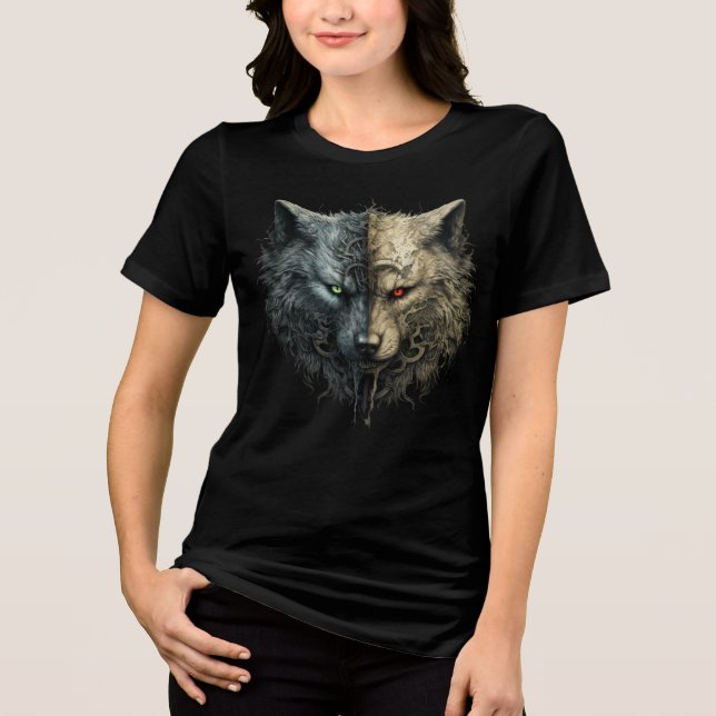 Dual Wolf Spirits – Light & Dark Totem Art T Shirt (Framsida)