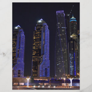 Dubai Cayan Tower nattetid Reklamblad