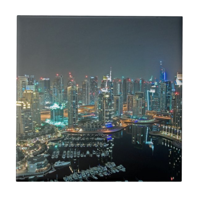 Dubai United Arab Emirates horisont på natten Kakelplatta (Framsidan)