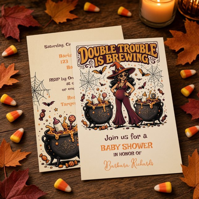 Dubbel Dumhet Bryggs Halloween-tvillingar  Inbjudningar (Double Trouble is Brewing Halloween Twins Baby Shower Invitation)