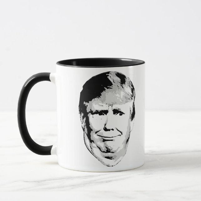 Dubbelhakan Donald Mugg (Vänster)