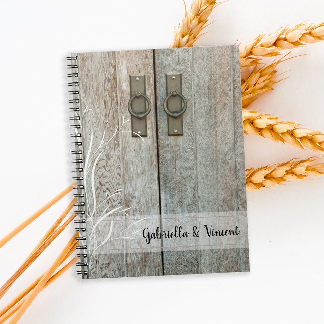 Dubbla Barn Doors Landsbyggsbröllop Spiral bärbar  Anteckningsbok (This rustic barn door notebook makes a unique advice book or guest book for your shower or wedding.)