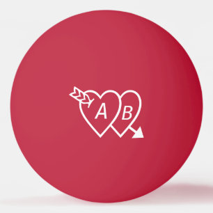 Dubbla Hjärter med Cupids Arrow och Initialer Pingisboll