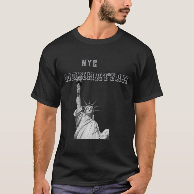 Dubbla Sided Liberty Statue Nyc Manhattan Manar- T Shirt (Framsida)