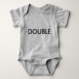 Dubbla Trouble Twinset Bodydress (1 av 2) T-shirt
