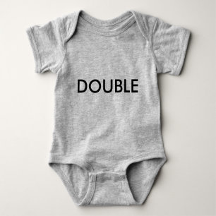 Dubbla Trouble Twinset Bodydress (1 av 2) T-shirt