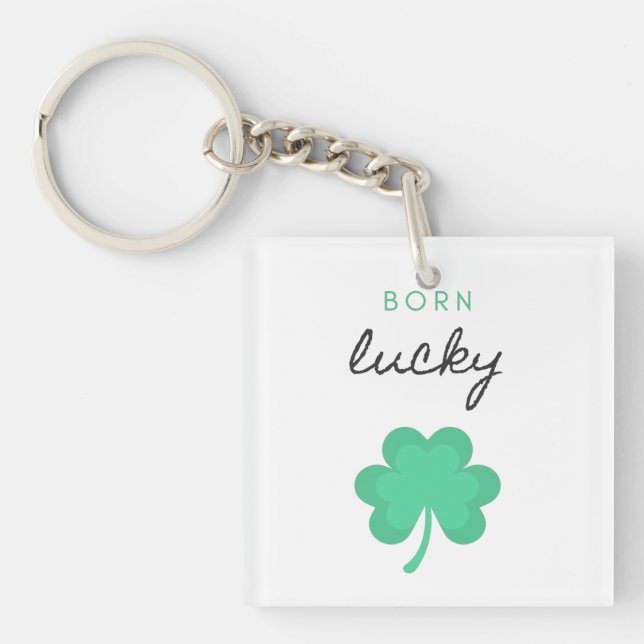 dubblan "BORN LUCKY SHAMROCK" SIDADE KEYCHAIN. (Framsidan)
