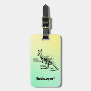 Dubblor nån? Kangaroo Tennis Player Bagagebricka