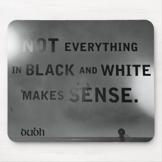 Dubh & Bán Mousepad Musmatta (Framsidan)
