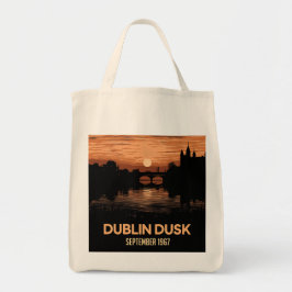 Dublin Dusk: Captivating Twilight Scenes Tygkasse