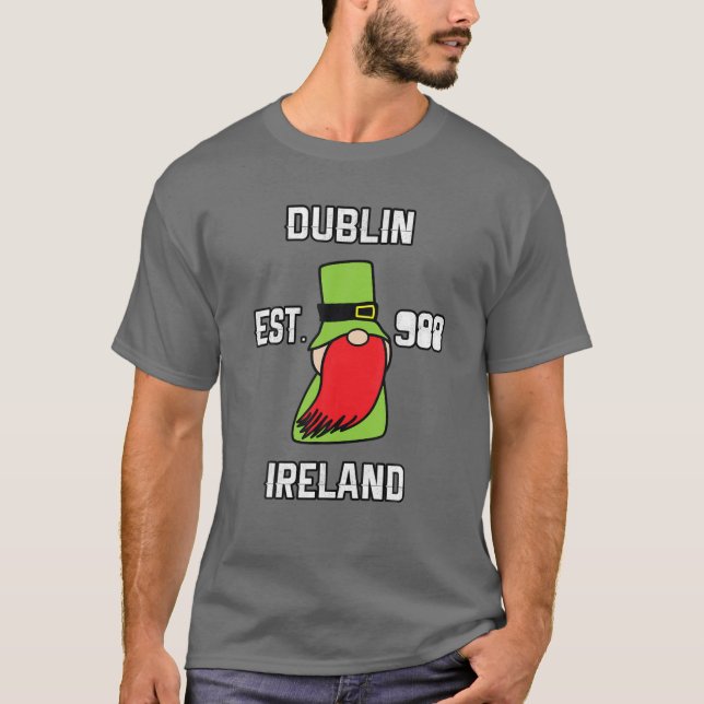 Dublin Ireland Est 988 Shamrock St. Patricks Day T Shirt (Framsida)