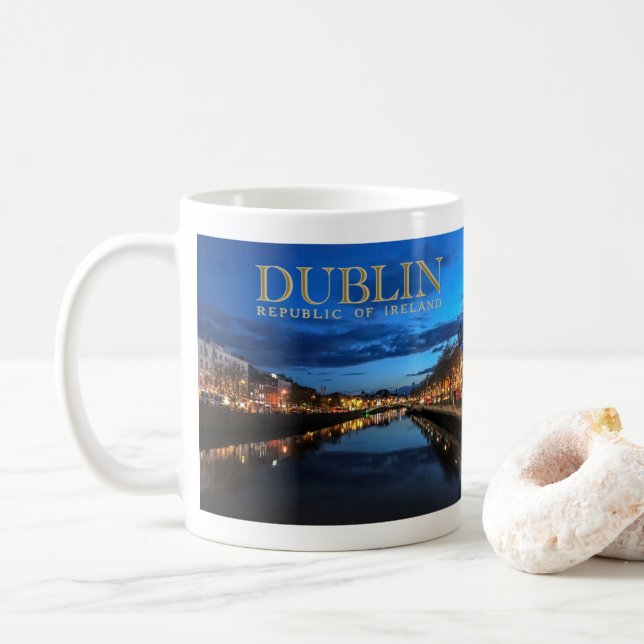 Dublin Ireland Twilight Kaffemugg (Med munk)