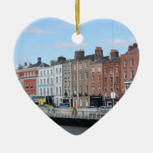 Dublin stad på Liffeyen Julgransprydnad Keramik