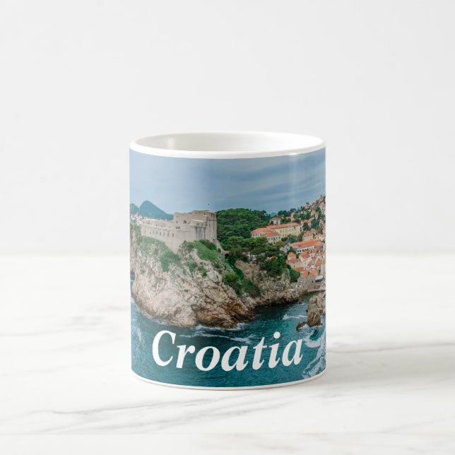 Dubrovnik-hamnen och kaffet mugg i stadskärnan (Center)