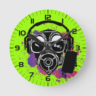 Dubstep Gasmask Rund Klocka