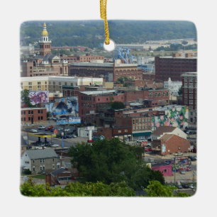 Dubuque, Iowa City View jul Julgransprydnad Keramik