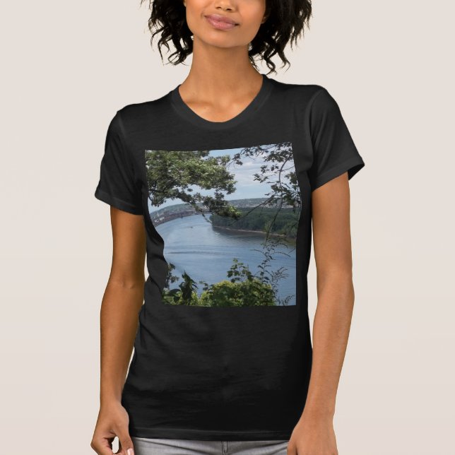 Dubuque Iowa från Mississippiet River Tee (Framsida)