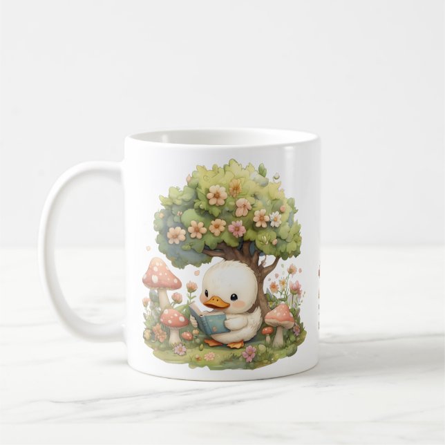 Duckling Reading under a Träd - Whimsical and Rela Kaffemugg (Vänster)