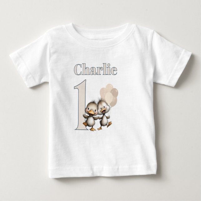 Ducklings Dancing 1st Birthday Celebrations! T Shirt (Framsida)