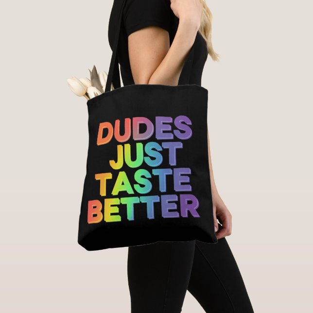 Dudes bara Taste Better Rainbow Gay pride LGBTQ Tygkasse (Närbild)