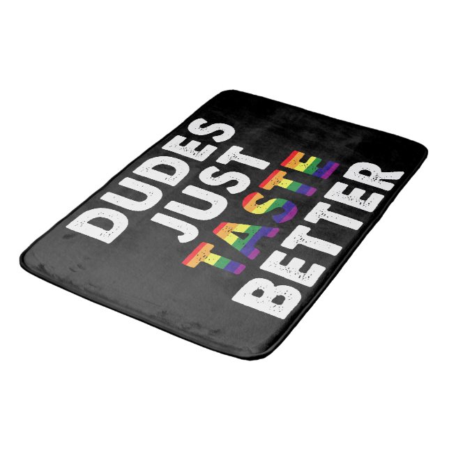 Dudes Taste Better Gay pride Gift Idea Badrumsmatta (Vinklad)