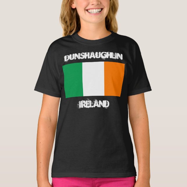 Dunshaughlin, Irland med Irish flagga T Shirt (Framsida)