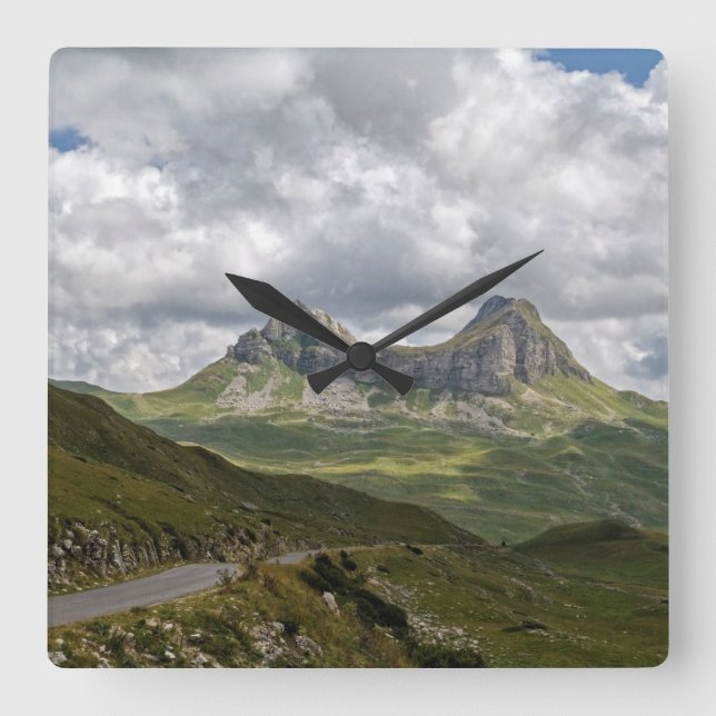 Durmitor National Park i Montenegro Fyrkantig Klocka (Framsida)