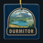 Durmitor National Park Montenegro Travel Art Julgransprydnad Keramik<br><div class="desc">Bevarar vektorteckningens design. Durmitor är ett massiv i nordvästra Montenegro. Det är en del av de dinariska Alpernorna.</div>