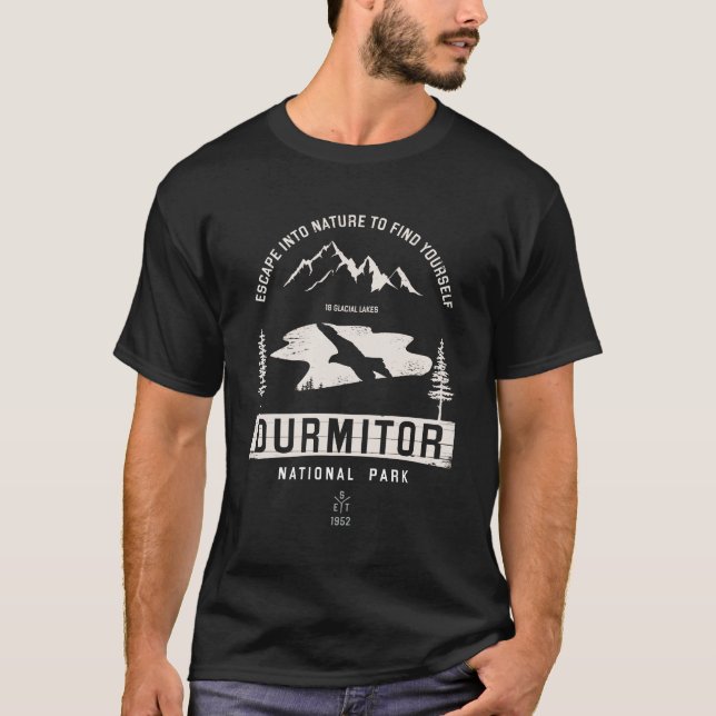 Durmitor National Park Montenegro White Design T Shirt (Framsida)