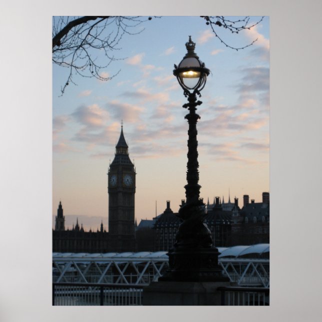 Dusk på Thames Poster (Framsidan)