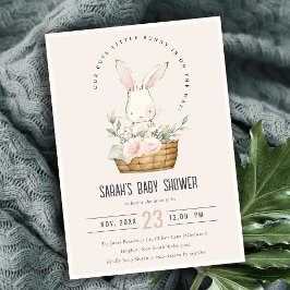 Dusky Bunny i Blommigt Basket Baby Shower Inbjudningar