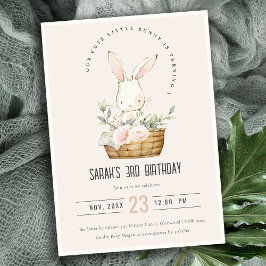 Dusky Bunny i Blommigt Basket Barns födelsedag Inbjudningar